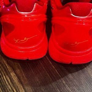 Reverse Kobe Grinches